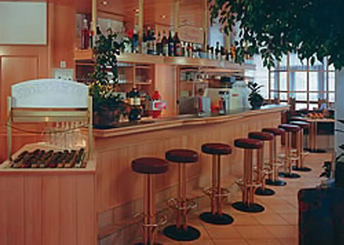 Хостел Imseng *