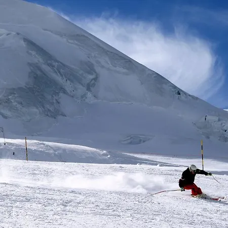 بيت شباب Imseng Saas Fee